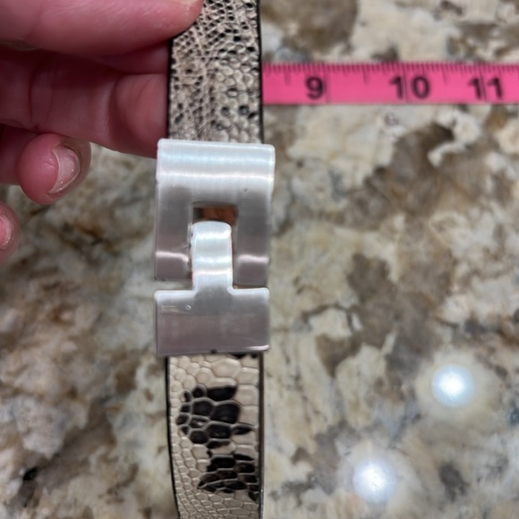 Leighelena Silver Double Jigsaw Beige Marked Lizard Bracelet - Picture 6 of 10